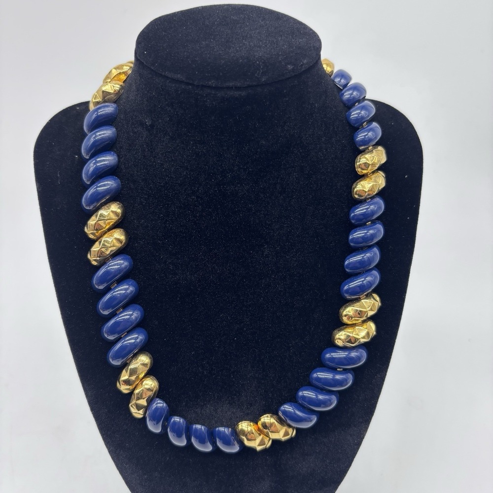 RARE VINTAGE ESTATE MONET Signed Collar Bib Gold Navy Blue Tone Enamel